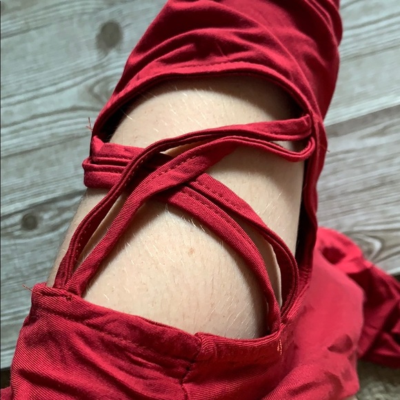 Criss-Cross Sleeve Shirt - Picture 4 of 4